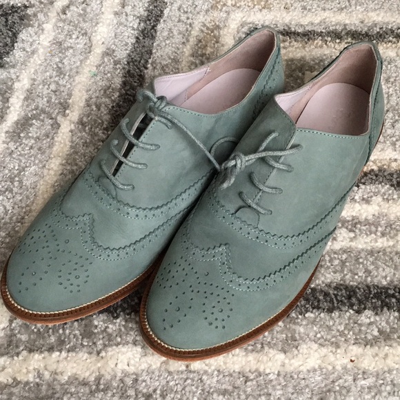 Boden Shoes - NEW Boden Suede Brogues
